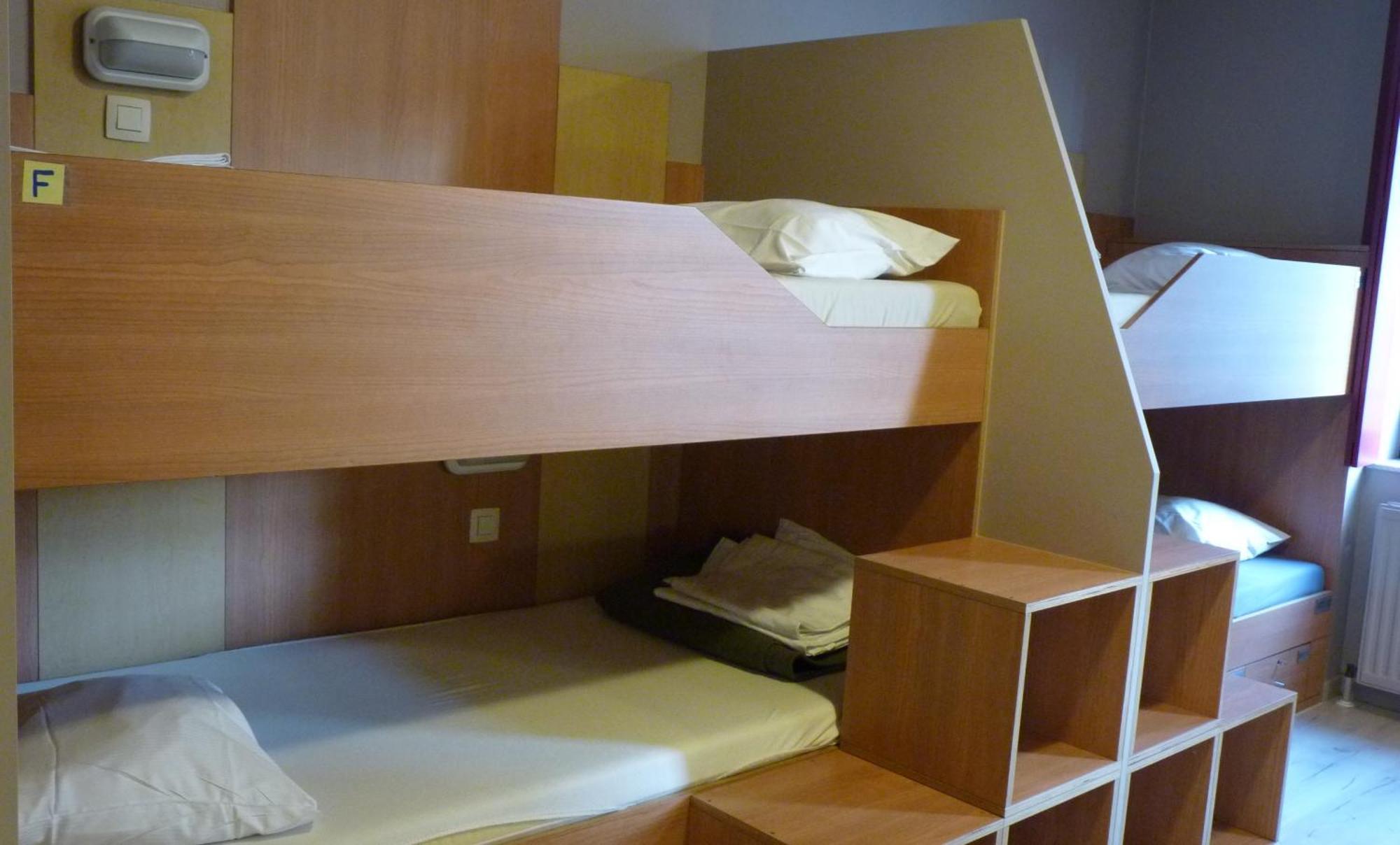 Sleep Well Youth Hostel Brussels